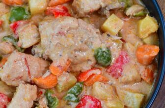 Creamy Pininyahang Manok – Panlasang Pinoy