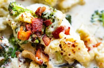 Creamy Garlic Parmesan Broccoli and Cauliflower with Bacon