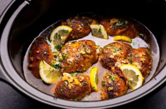 Crockpot Lemon Garlic Butter Chicken Thighs