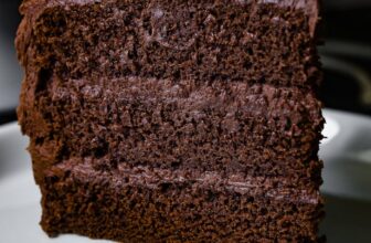 Perfectly Moist Chocolate Cake Recipe (Homemade!)