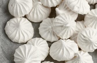 Meringue Cookies Recipe – Easy, Classic Holiday Treat