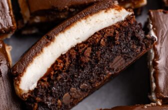Peppermint Brownies – Mint Chocolate Dessert Everyone Loves