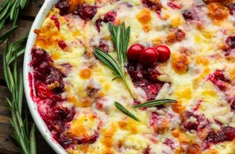 Baked Cranberry Cream Cheese Dip