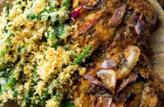Boneless Skinless Baked Chicken Thighs – Juicy, Easy & Delicious